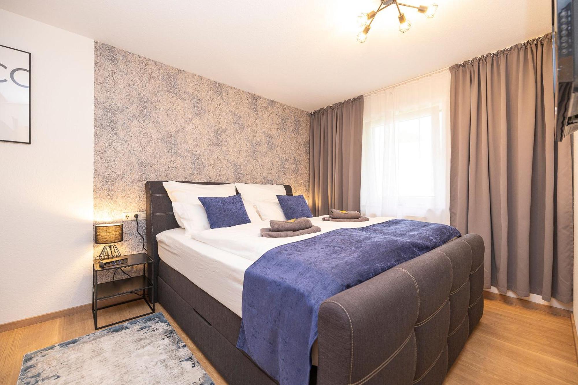 Luxx Home Bc, Zentral - Fuer 4 Personen - Balkon - Parken - Voll Ausgestattete Kueche Біберах-на-Рісі Екстер'єр фото